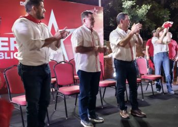 Fuerza Republicana presenta su PC en zona de la Avenida Mcal. López