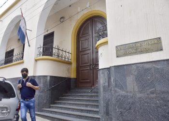 Jubilados municipales continúan sin cobrar desde hace cinco meses