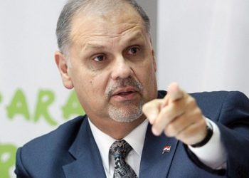 Fiscalía pidió condena de 10 años de cárcel para exministro de la SEN