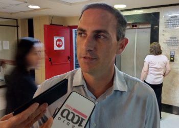 Encuesta que aplicarán en febrero definirá a candidato único de la oposición en Asunción