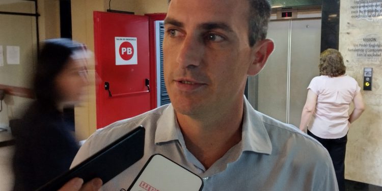 Encuesta que aplicarán en febrero definirá a candidato único de la oposición en Asunción