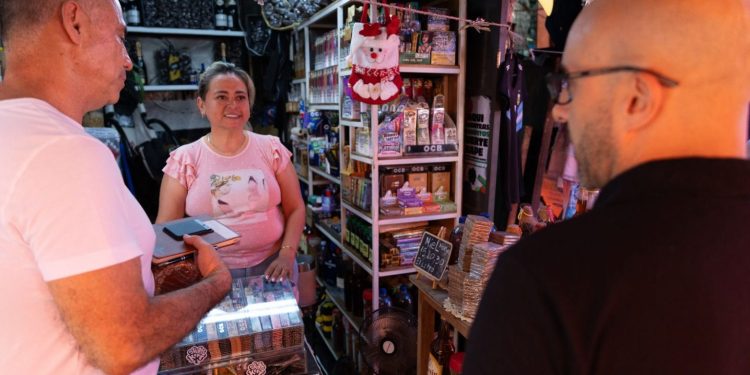 «Battilana de noche»: invitan a visitar Mercado N° 4 este viernes y sábado