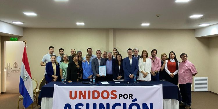 Partidos de oposición cierran acuerdo Unidos por Asunción