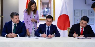 Paraguay y Japón firman acuerdo para atraer inversiones