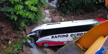 Tragedia en Colombia: mueren 17 estudiantes en accidente tras viaje de graduación