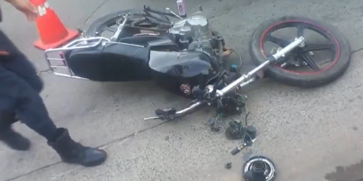 Testigo de asalto persigue y mata a un presunto motochorro en Asunción