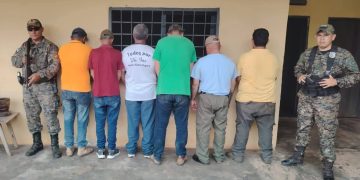 Detenidos por presunta tala ilegal de árboles; entre ellos un funcionario de la ANDE