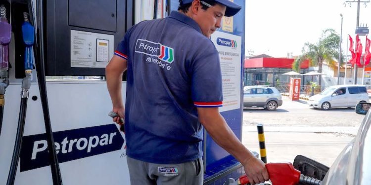 Petropar: «no siendo productores de petróleo, tenemos el combustible más barato de la región»