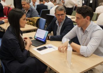 Agregados comerciales en el exterior y empresarios exploraron oportunidades de exportación