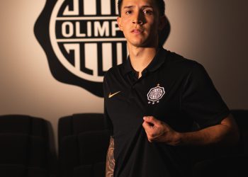 Alan Rodríguez es oficialmente nuevo jugador de Olimpia