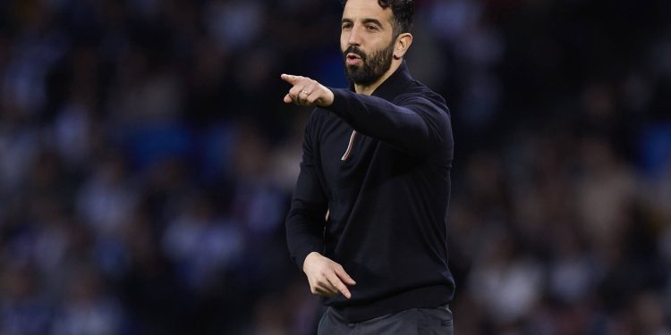 El Manchester United despide a Amorim