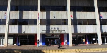 Ingenieros de la ANDE cuestionan decretos que fijan nuevas tarifas eléctricas para grandes consumidores