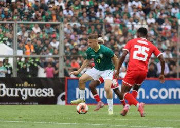 Bolivia empata de local con Panamá en un amistoso con miras al repechaje de marzo