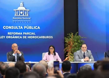 Venezuela aprobó la reforma petrolera para permitir la inversión privada
