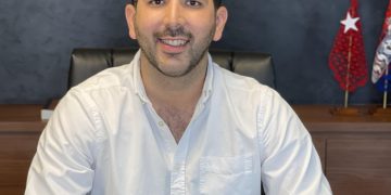 Concejal rechaza denuncia por lesión de confianza y la atribuye a «una maniobra de campaña política»