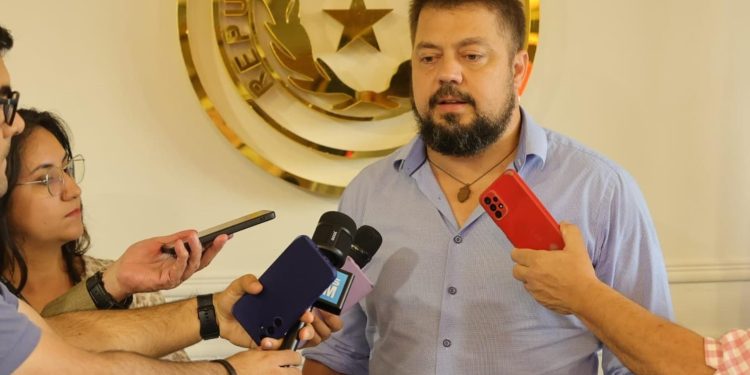 Soroka, a favor de eliminar y «dar de baja» a la Caja Parlamentaria