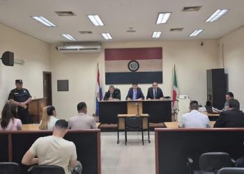 Condenan a 16 años de cárcel a funcionaria policial por la muerte de su madre en Paraguarí