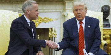 Trump advirtió a Canadá con aranceles del 100% si negocia con China