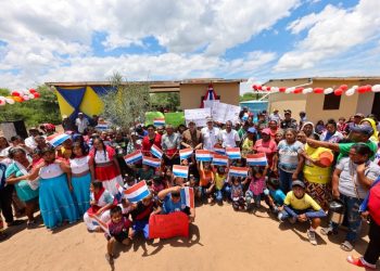 Gobierno entrega 478 viviendas a comunidades indígenas del Chaco