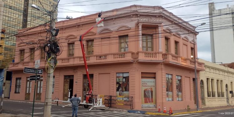 Avanzan obras de restauración y puesta en valor de edificios patrimoniales de Asunción
