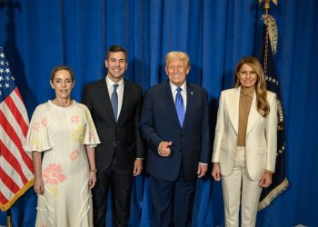 Donald Trump invita a Santiago Peña al Board of Peace