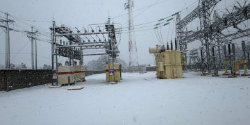 Tormenta invernal Fern azota a EE.UU: miles de vuelos cancelados y cortes de luz masivos