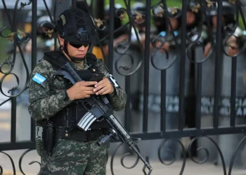 Crisis política en Honduras se agudiza tras la petición de un nuevo escrutinio «voto por voto»