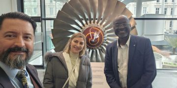 Científico paraguayo recibió un reconocimiento académico internacional