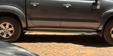 Informan que balearon una camioneta blindada sobre la Calle Venezuela