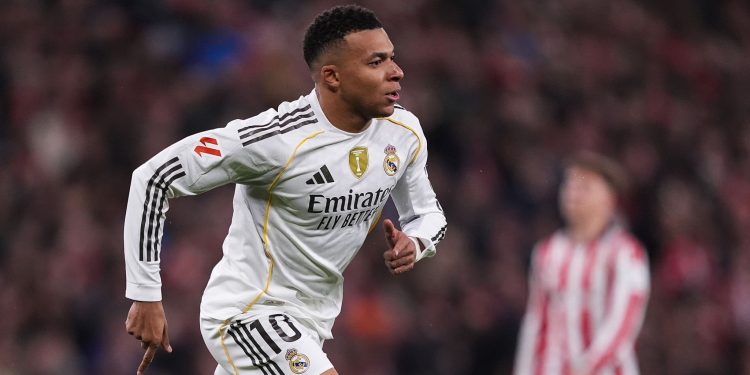 Mbappé no jugará la Supercopa de España por una lesión