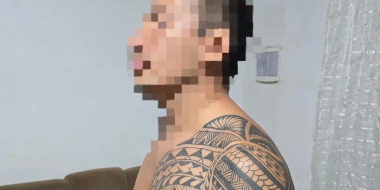 Detienen a presunto miembro del PCC con cocaína, LSD y éxtasis