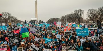 Trump respalda la marcha contra el aborto en Washington