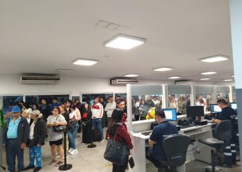 Pedidos de residencia aumentaron y más de 40 mil obtuvieron documentos para vivir en el país