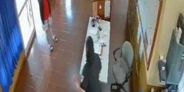 Mujer se prendió fuego en una comisaría de Misiones, Argentina