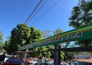 Allanan playa de vehículos acusada de estafar a clientes que luego figuraban como codeudores