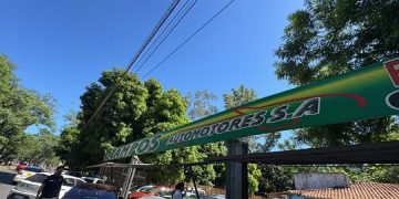 Allanan playa de vehículos acusada de estafar a clientes que luego figuraban como codeudores