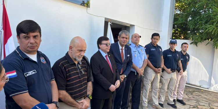 Presentan innovadora técnica forense para recuperar huellas dactilares