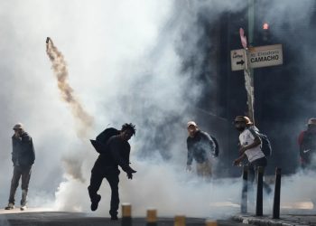 Gobierno de Bolivia llega a acuerdo con sindicatos y pone fin a bloqueos carreteros