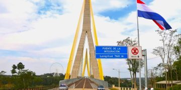 Desde el 29 de enero circularán buses de turismo por el puente de la Integración