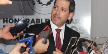 Latorre, radicalmente en contra de aumentar el IVA