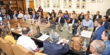 MEF descarta aumento de impuestos para financiar déficit de la Caja Fiscal