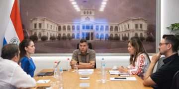 Gobierno destaca cifras récord en turismo, transporte aéreo y migraciones en 2025