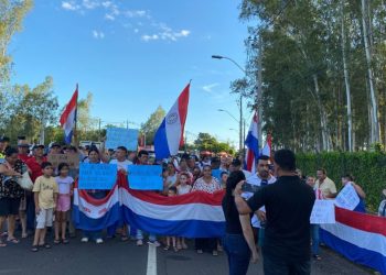Vecinos de Atyrá buscan impedir extracción de agua de Acuífero Caacupé para emprendimiento