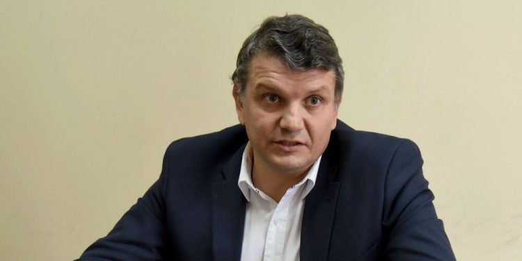 Ex gerente y tesorero de Copaco habrían transferido sumas millonarias a sus cuentas