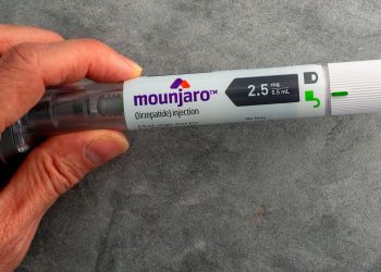 Alerta por uso y comercialización irregular de fármacos para bajar de peso