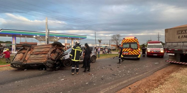 Triple choque deja dos fallecidos en Villeta
