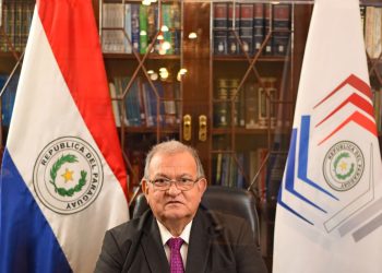 Ministro Bogarín González asume la presidencia del TSJE