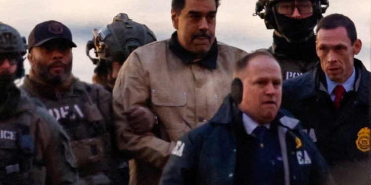 Fiscal argentino insta a solicitar la extradición de Nicolás Maduro