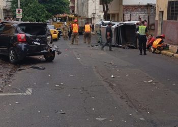 Cuádruple choque en pleno centro de Asunción