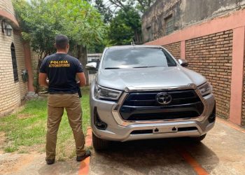 Imputan por reducción a proveedor del Estado, que cayó con una camioneta robada del Brasil